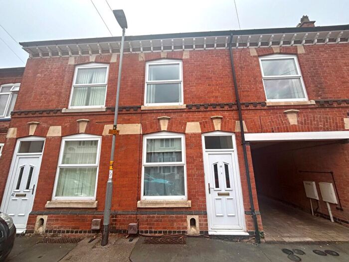 3 Bedroom Terraced House To Rent In St Peters Street, Syston, Leicester, LE7
