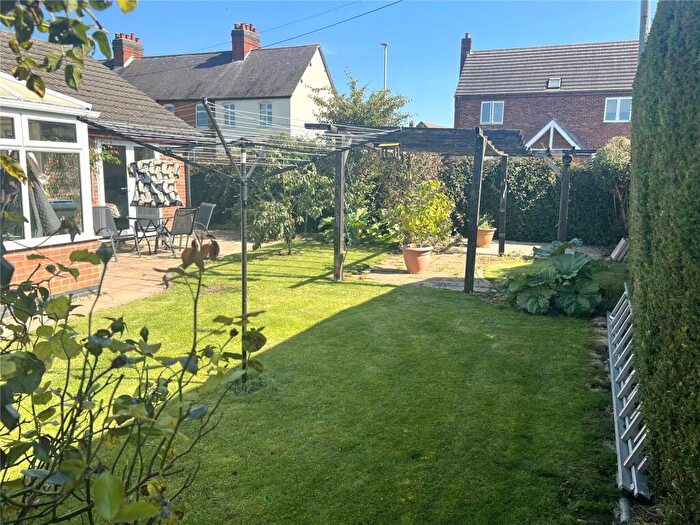3 Bedroom Bungalow For Sale In Meadow Close, Bagworth, Coalville, Leicestershire, LE67