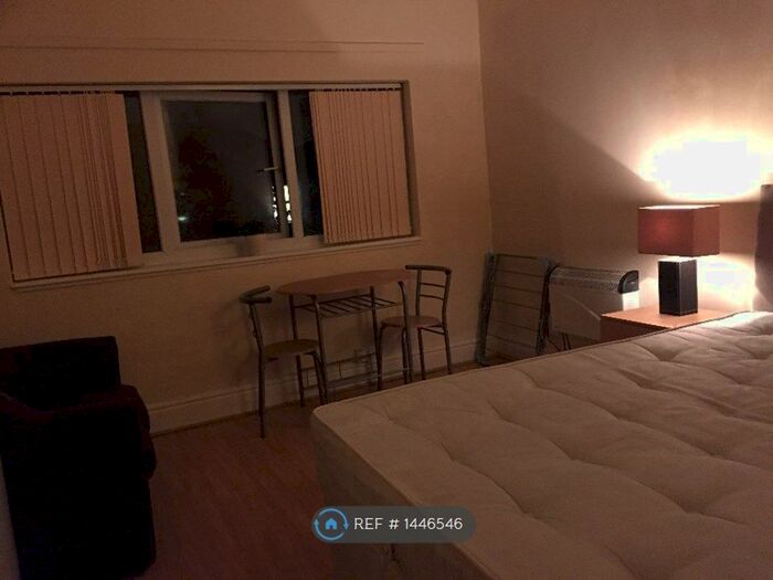 Studio To Rent In Bewsey Street, Warrington, WA2