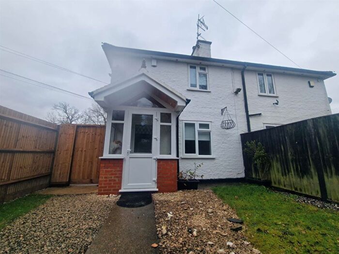 2 Bedroom Semi-Detached House To Rent In Old Uxbridge Road, West Hyde, Rickmansworth, WD3
