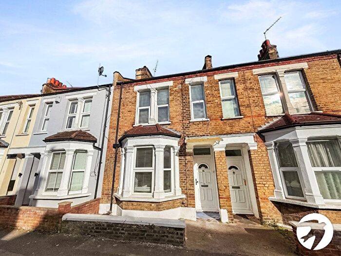 3 Bedroom Terraced House To Rent In Warwick Road, Welling, DA16