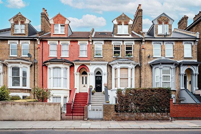 2 Bedroom Flat For Sale In Stroud Green Road, Stroud Green, N4