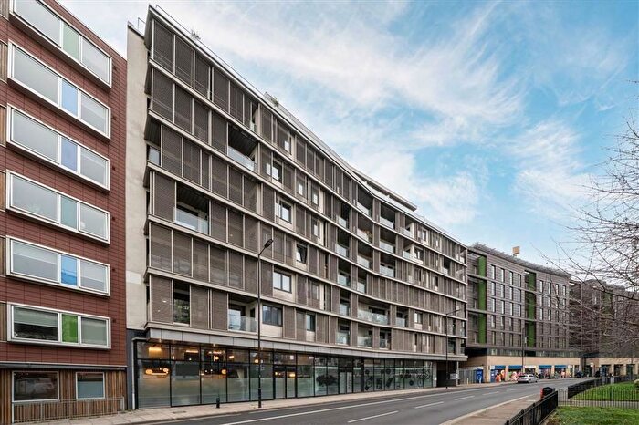 2 Bedroom Flat For Sale In East Road, Shoreditch, N1