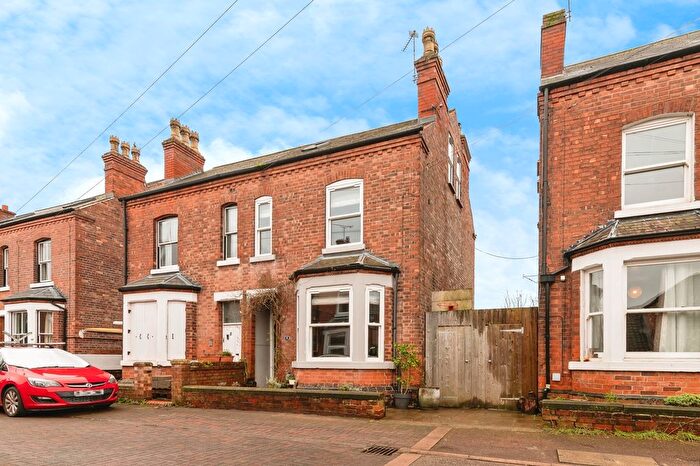 4 Bedroom Semi Detached House For Sale In Melton Grove, West Bridgford, Nottingham, Nottinghamshire, NG2