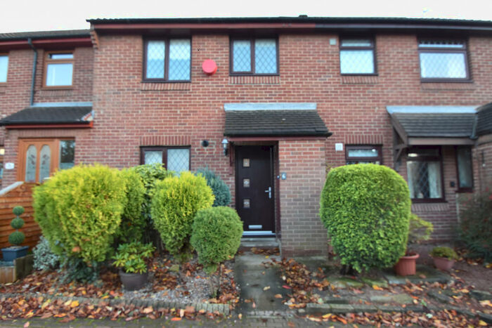 2 Bedroom Terraced House To Rent In Penlands Lawn, Colton, LS15