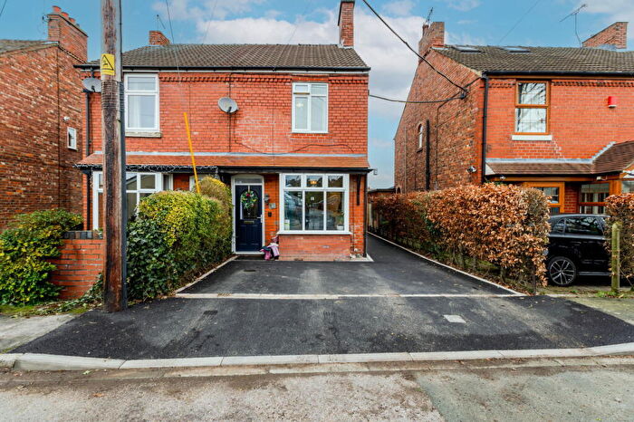 3 Bedroom Semi-Detached House For Sale In Clifford Grove, Haslington, CW1
