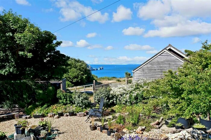 1 Bedroom Barn Conversion For Sale In Alum Bay, Totland Bay, Isle Of Wight, PO39