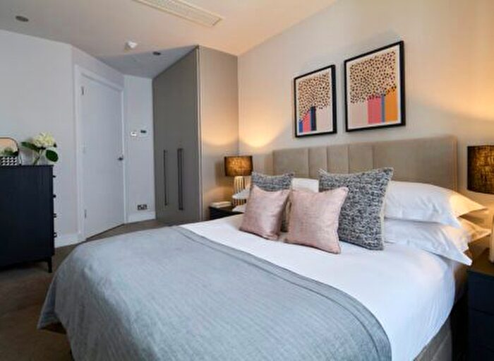 2 Bedroom Flat To Rent In Harrington Road, South Kensington, SW7