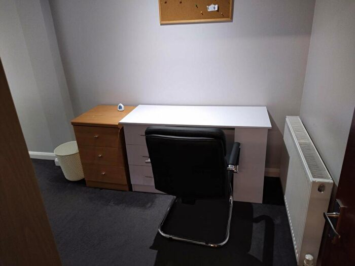 5 Bedroom House To Rent In Forest Road, Colchester, Essex, CO4