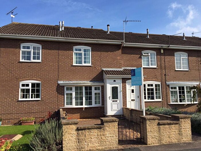 2 Bedroom Detached House To Rent In Dove Close, Wetherby, West Yorkshire, LS22