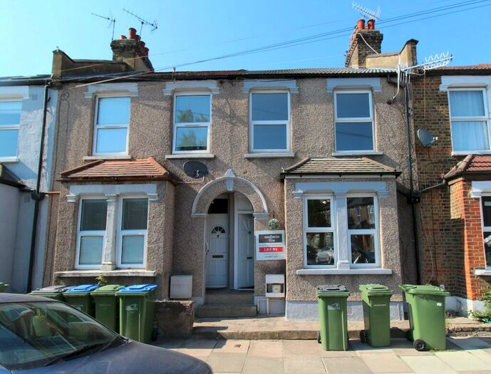 3 Bedroom Terraced House To Rent In Marmadon Road, London, SE18