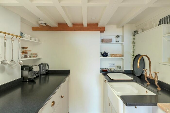 1 Bedroom Detached House For Sale In Saltponds, Mousehole, Cornwall, TR19