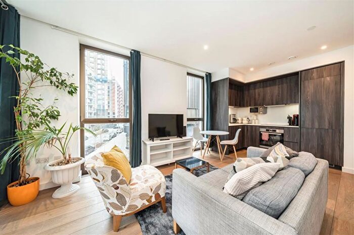 1 Bedroom Flat For Sale In Reminder Lane, Greenwich, SE10