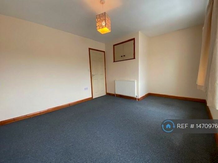 2 Bedroom Detached House To Rent In High Street, Fleur De Lis, Blackwood, NP12
