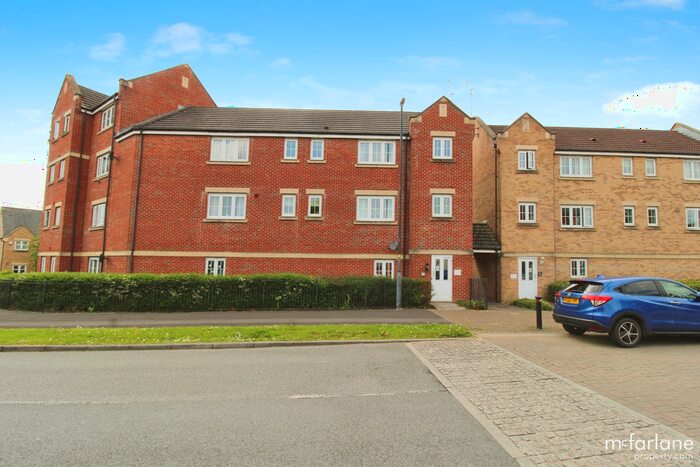 2 Bedroom Flat To Rent In Torun Way, Swindon, Wiltshire, SN25