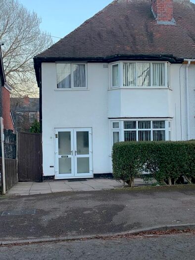 3 Bedroom Semi-Detached House To Rent In Coombe Road, Perry Barr B20