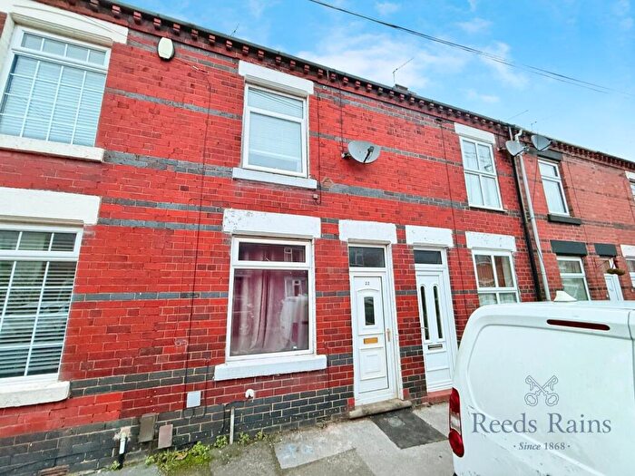 2 Bedroom Terraced House To Rent In Taylor Street, Newcastle, Staffordshire, ST5