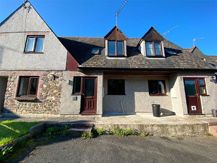 2 Bedroom Terraced House To Rent In Park Court, Chillaton, Lifton, PL16