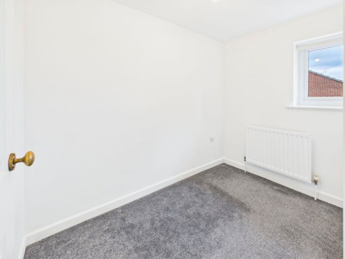 2 Bedroom Terraced House For Sale In Biddiscombe Close, Bridgwater, TA6