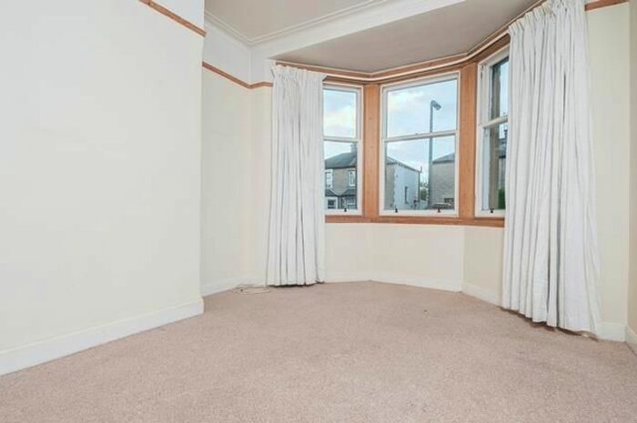 3 Bedroom Semi-Detached House To Rent In Glendevon Road, Edinburgh, EH12