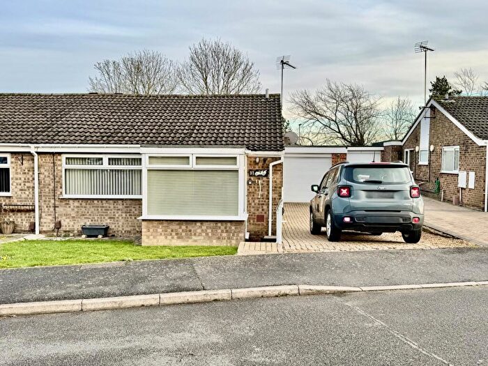 3 Bedroom Bungalow For Sale In Nene Close, Raunds, Wellingborough, NN9