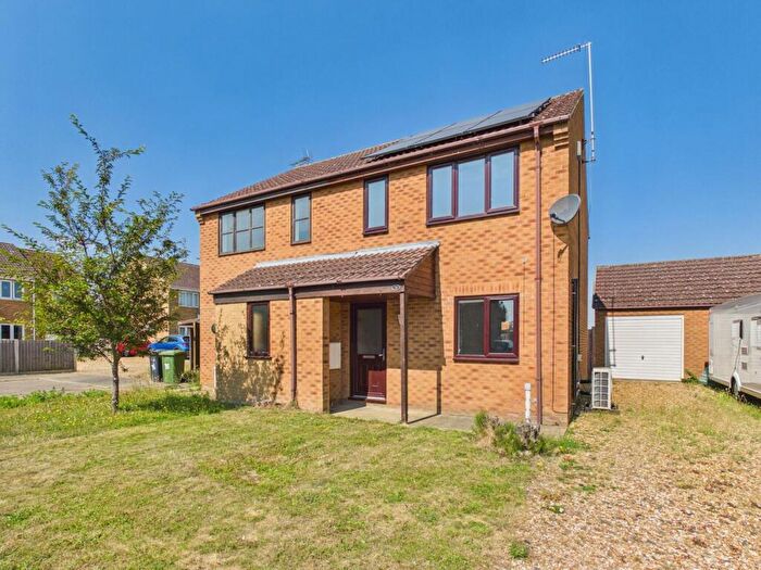 2 Bedroom Semi Detached House For Sale In Isle Bridge Road, Outwell, Wisbech, PE14