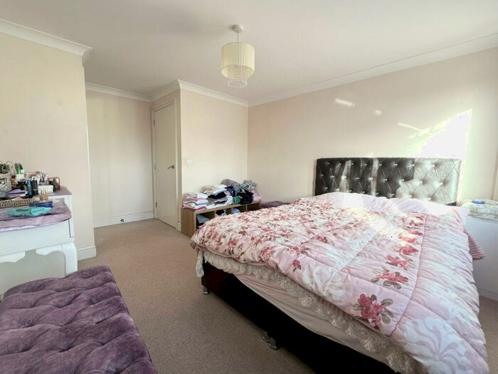 1 Bedroom Apartment For Sale In The Broadway, Edmonton, N9