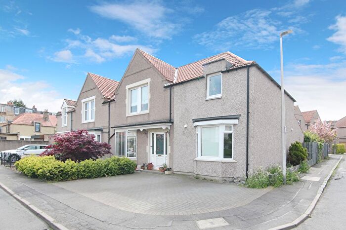 5 Bedroom Semi-Detached House For Sale In Grierson Avenue, Boswall, Edinburgh, EH5