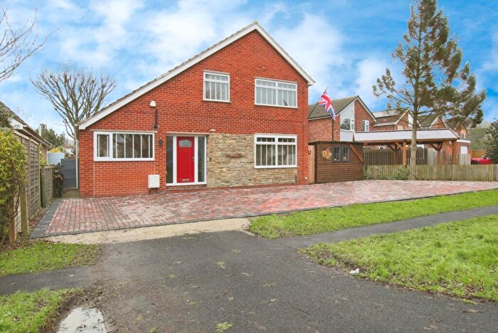 3 Bedroom Detached House For Sale In Back Lane, Burton Pidsea, HU12