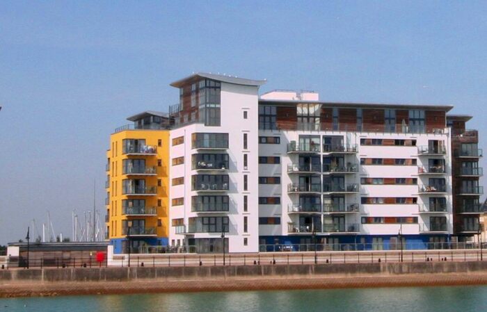 2 Bedroom Apartment To Rent In Bimini Court, Midway Quay, Sovereign Harbour, Eastbourne, East Susse, BN23