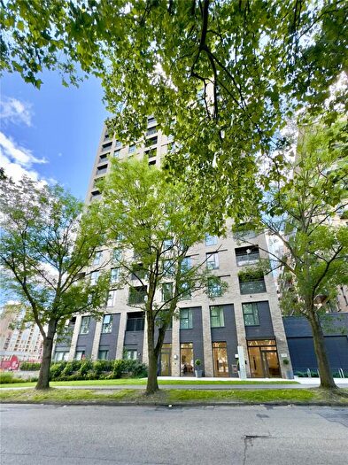 1 Bedroom Flat For Sale In Carmelia House, NW9
