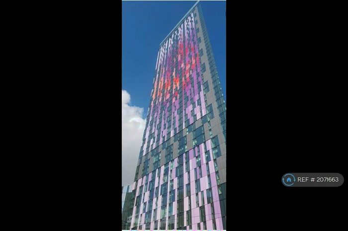 2 Bedroom Flat To Rent In Pinnacle Apartments, Croydon, CR0