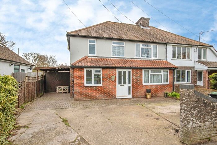 4 Bedroom Semi Detached House For Sale In Grove Road, Woodbridge, IP12
