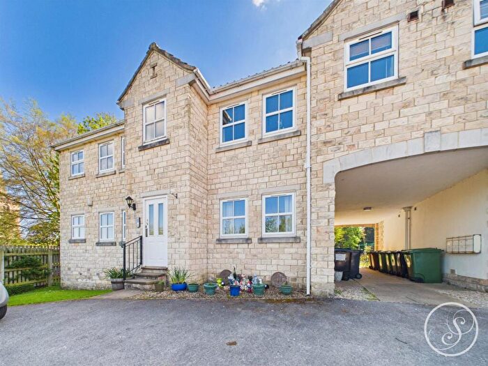 1 Bedroom Property To Rent In Parlington Villas, Aberford, Leeds, LS25
