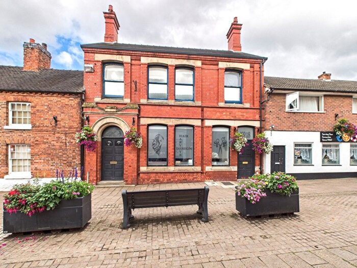 2 Bedroom Flat For Sale In Queen Street, Market Drayton, Shropshire, TF9