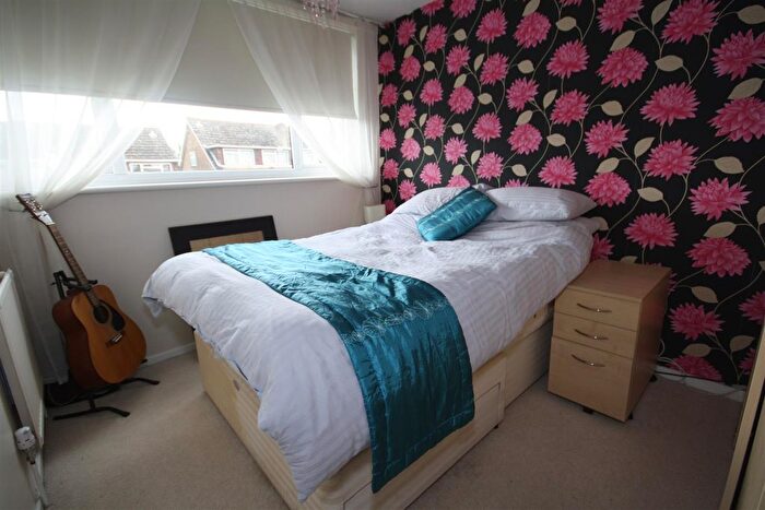 4 Bedroom Detached House For Sale In Vine Way, Brentwood, CM14