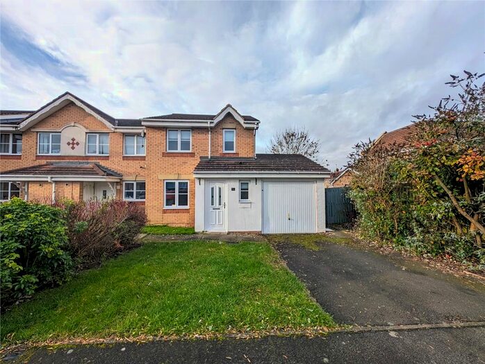 3 Bedroom End Of Terrace House To Rent In Blackmoor Close, Darlington, Durham, DL1