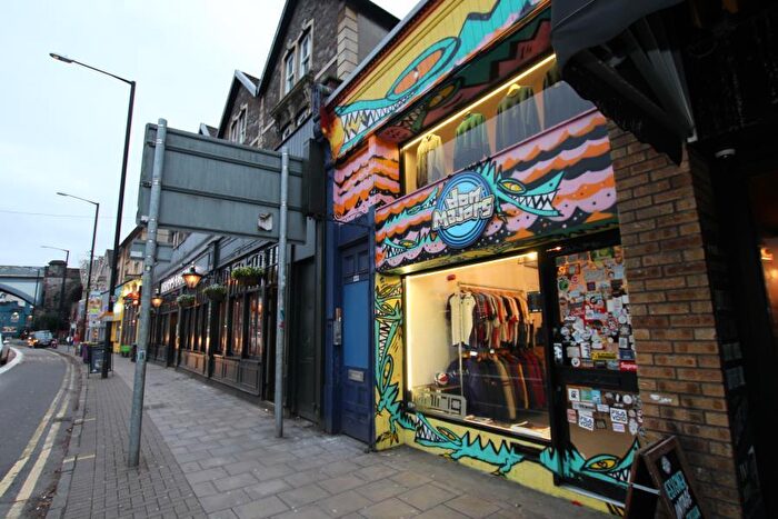 Studio To Rent In Cheltenham Road - Cotham, BS6