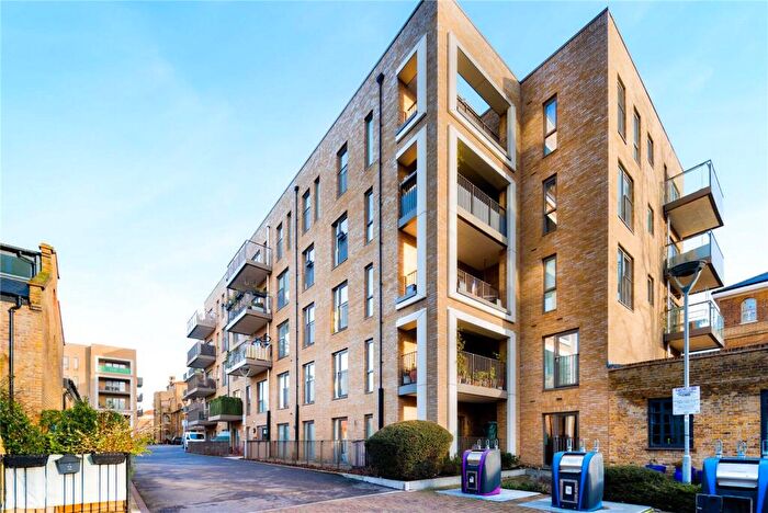 2 Bedroom Flat To Rent In Longbow Apartments, St. Clements Avenue, Bow, London, E3