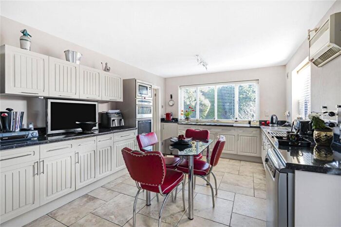 5 Bedroom Detached House For Sale In Oxfordshire, OX39