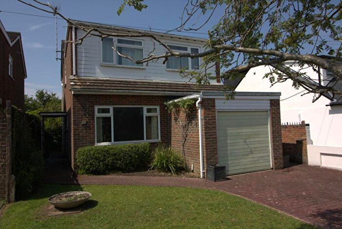 4 Bedroom Detached House For Sale In Lilford Road, Billericay, CM11