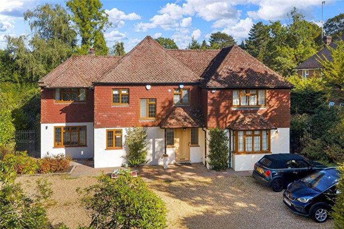 5 Bedroom Detached House For Sale In Grantley Avenue, Wonersh, Guildford, Surrey, GU5
