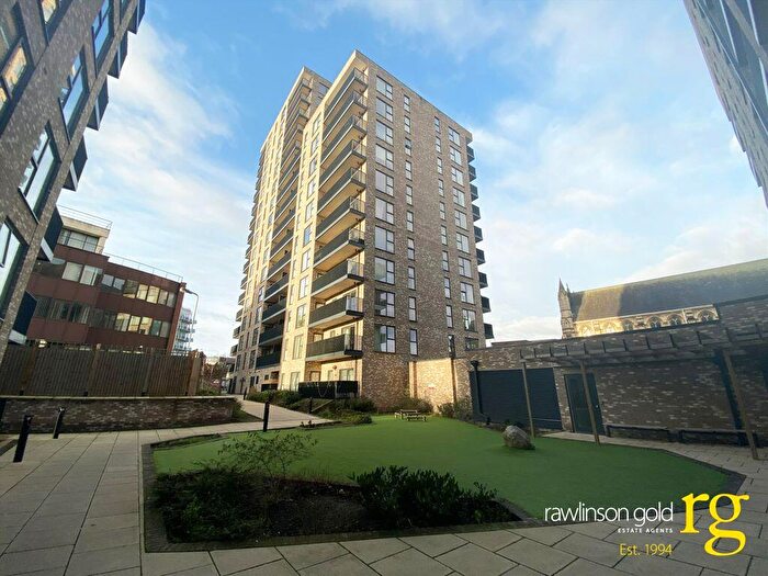 2 Bedroom Flat To Rent In St. Johns Road, Harrow, Middlesex, HA1