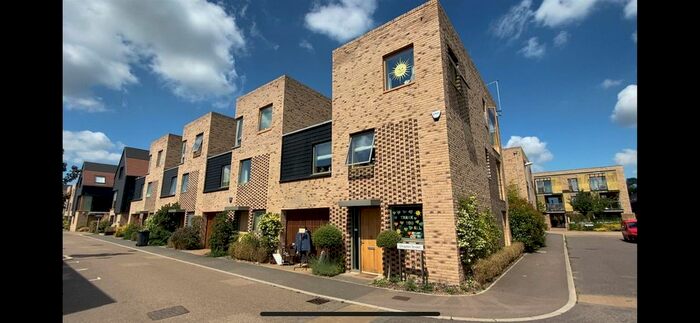 4 Bedroom Semi-Detached House To Rent In Chaplen Street, Trumpington, Cambridge, CB2