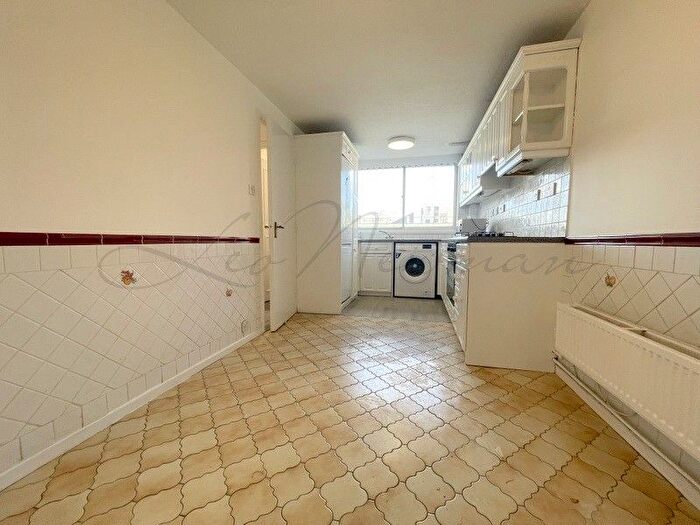 4 Bedroom Flat To Rent In Greville Street, London, EC1N