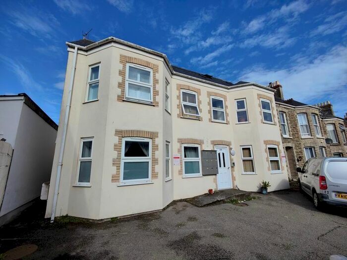 1 Bedroom Flat To Rent In Fernhill Road, Newquay, TR7