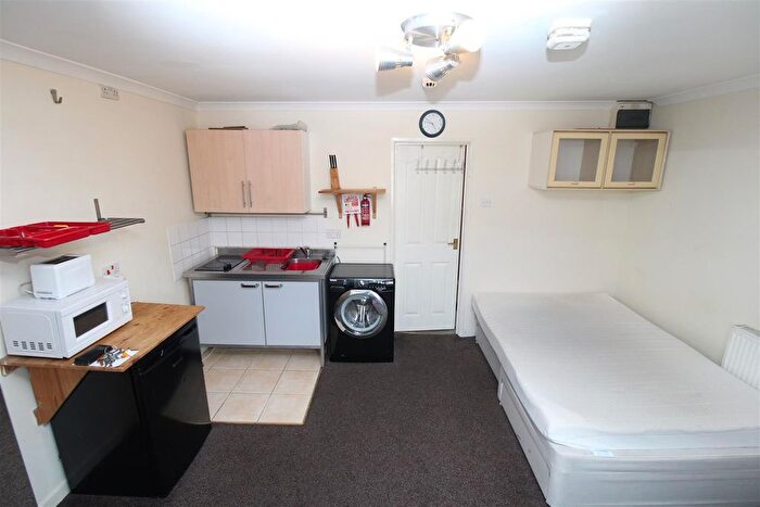 1 Bedroom Studio To Rent In Broadway, Pontypridd, CF37