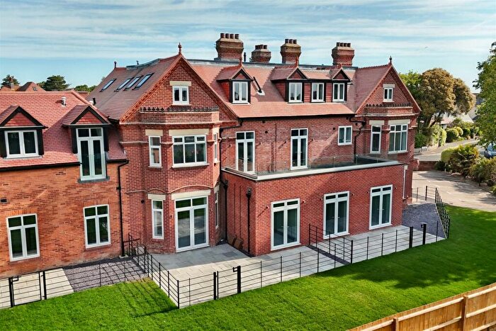 2 Bedroom Flat For Sale In Southbourne, BH6