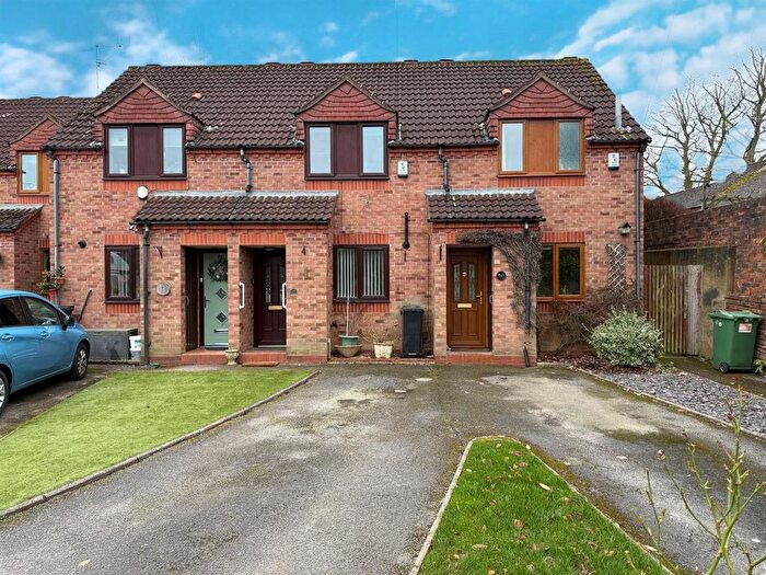 2 Bedroom Terraced House For Sale In School Drive, Amblecote, Stourbridge, DY8