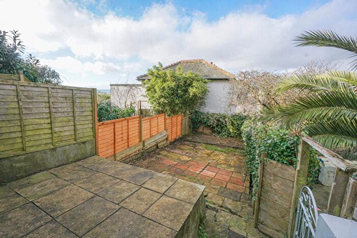 1 Bedroom Flat For Sale In Plynlimmon Road, Hastings, TN34